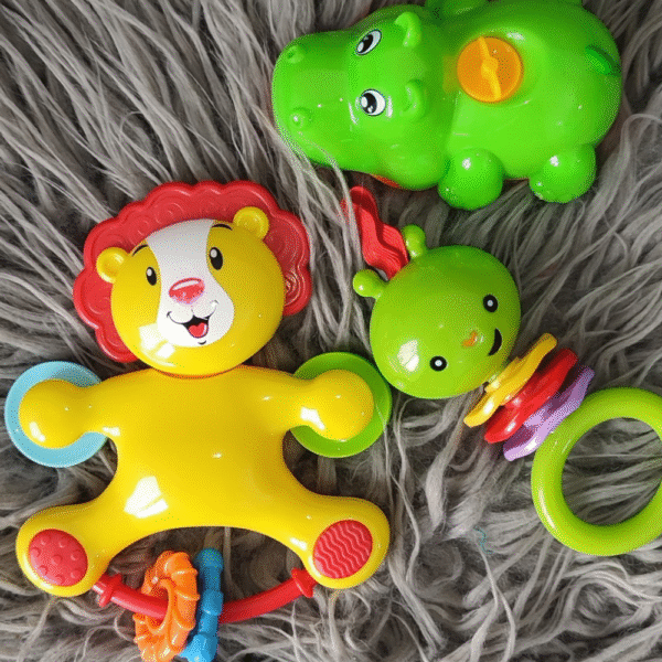 Rattles set of 3