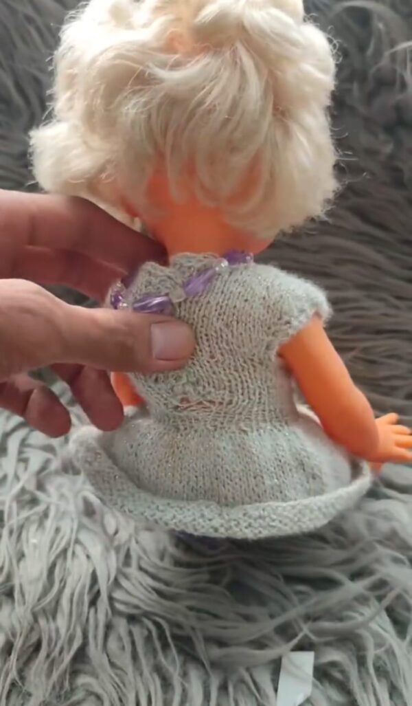 Grey head doll - Image 2