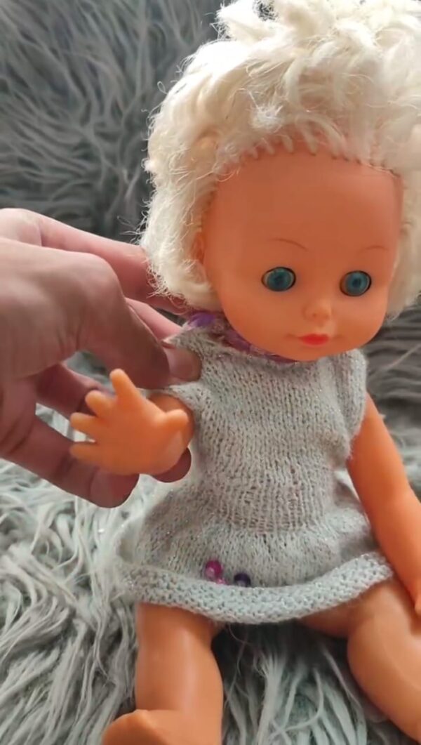 Grey head doll - Image 3
