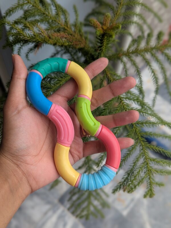 Twister teether
