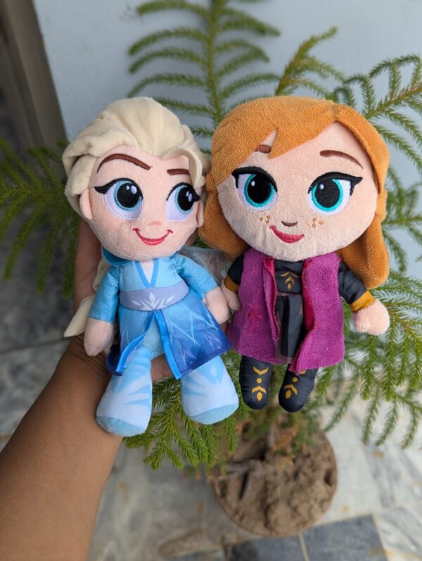 Anna & Elsa plush dolls