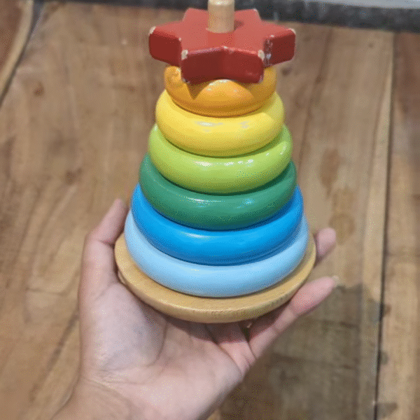 Rainbow ring stacker