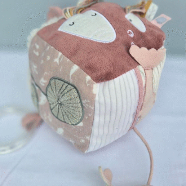 Baby girl cube