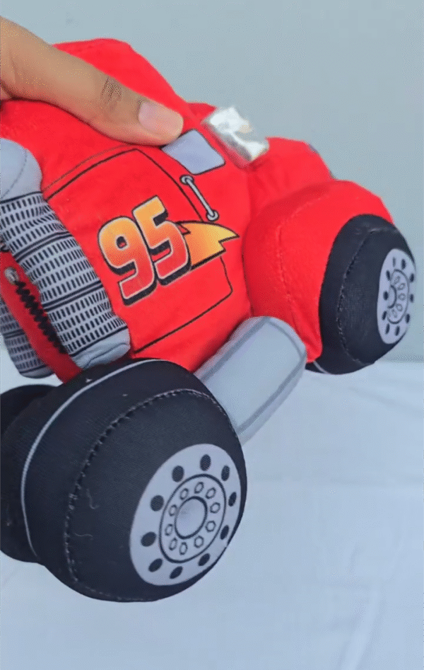 Disney car plush - Image 2