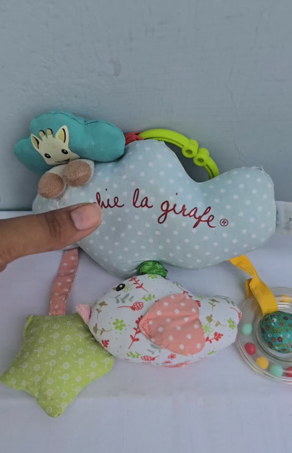 Sophie la giraffe- rattle - Image 8