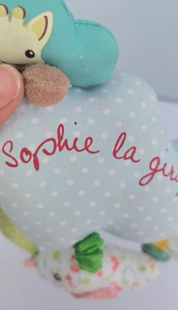 Sophie la giraffe- rattle - Image 4