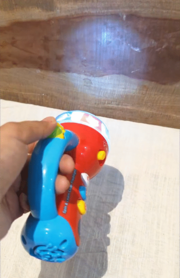 V-tech Spin & Learn Color Flashlight - Image 2