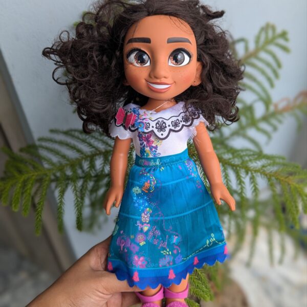 Disney Encanto Mirabel Madrigal Fashion Doll 14 Inch