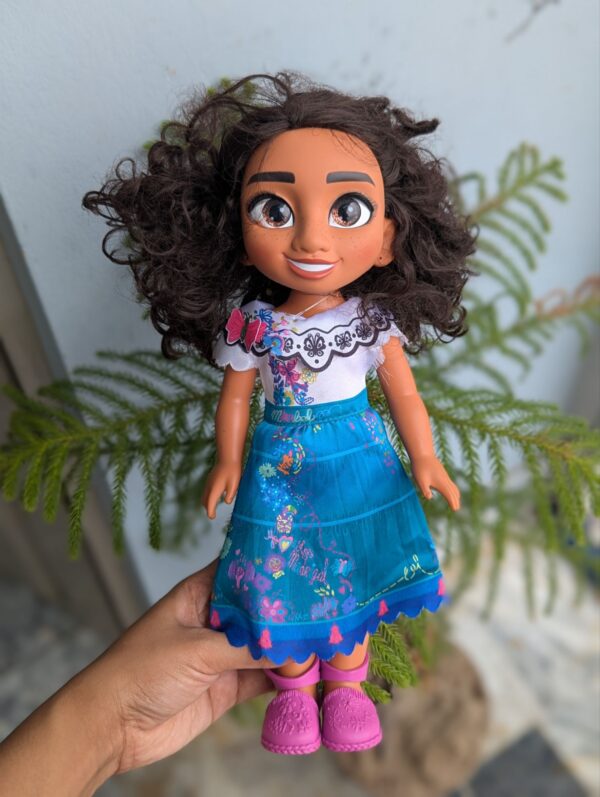 Disney Encanto Mirabel Madrigal Fashion Doll 14 Inch