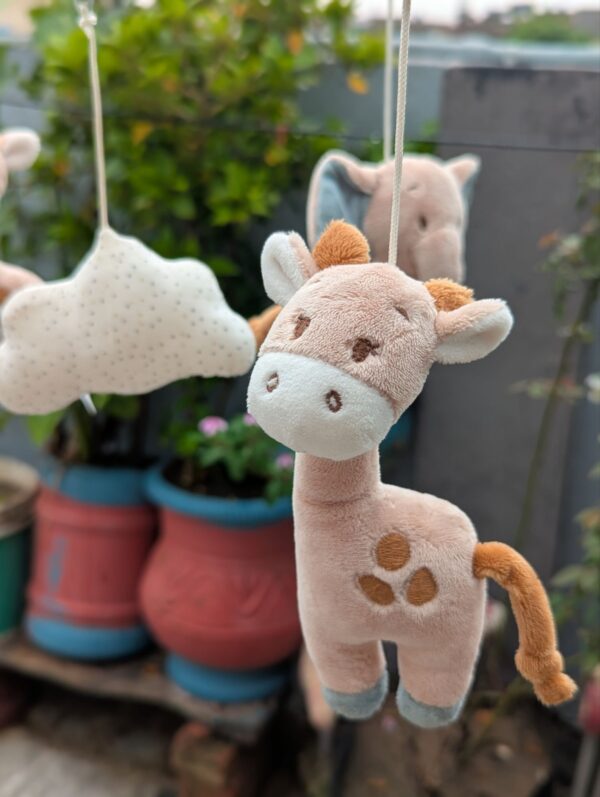 Crib hanging - Image 2