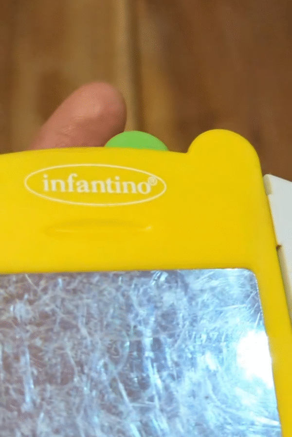 Infantanio smart phone & Book - Image 3