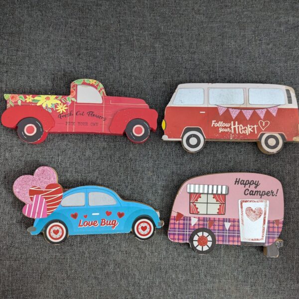 Wooden room decor | Pack of 4